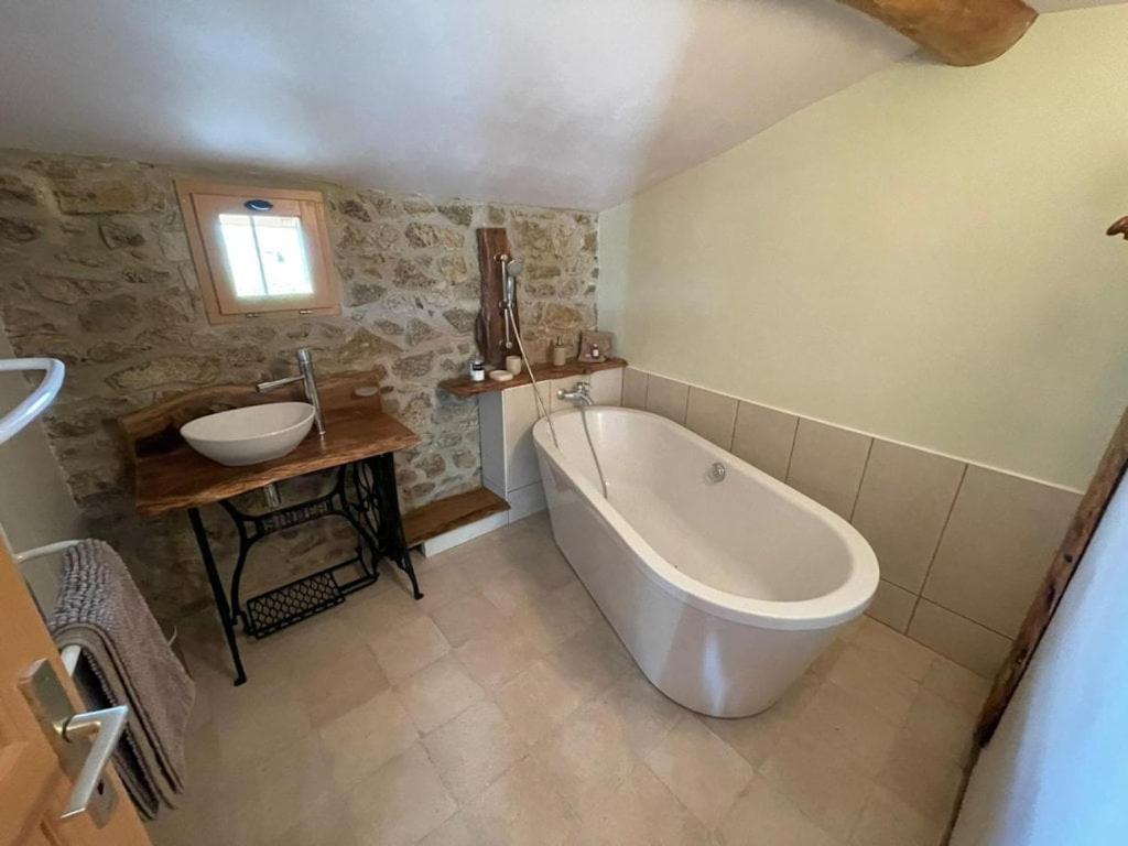 Domaine Saint Claude - Gite , Chambres D'Hotes & Hebergement Insolite Malleval Dış mekan fotoğraf